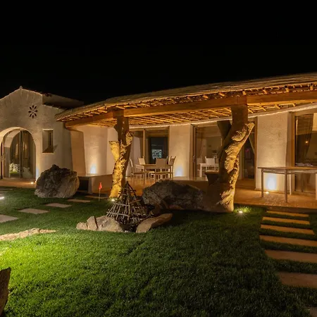 Daire Menhir Boutique Apartments- Adult Only- By Obiettivo Budoni *