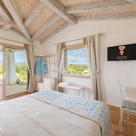 Апартаменты Menhir Boutique Apartments- Adult Only- By Obiettivo Budoni Танаунелла