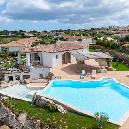 Apartment Menhir Boutique Apartments- Adult Only- By Obiettivo Budoni