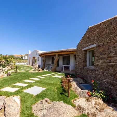 Apartment Menhir Boutique Apartments- Adult Only- By Obiettivo Budoni *