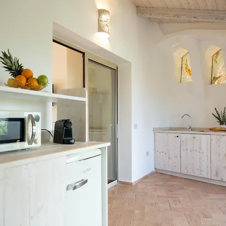Menhir Boutique Apartments- Adult Only- By Obiettivo Budoni *