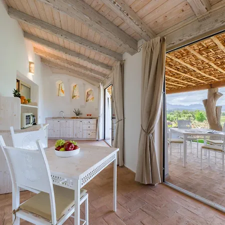 Menhir Boutique Apartments- Adult Only- By Obiettivo Budoni * Tanaunella