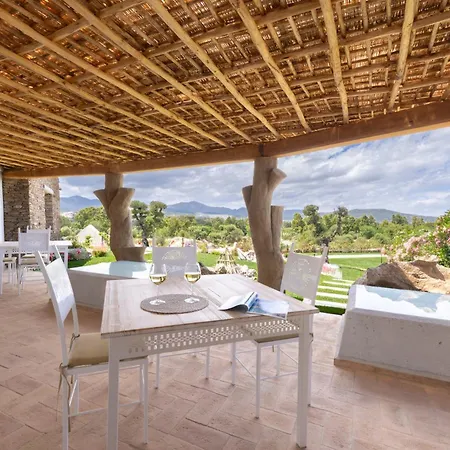 Apartment Menhir Boutique Apartments- Adult Only- By Obiettivo Budoni Tanaunella