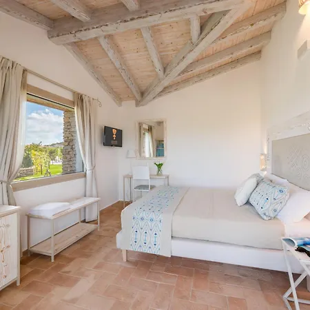 Menhir Boutique Apartments- Adult Only- By Obiettivo Budoni *